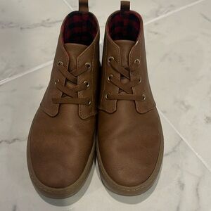 Kid old navy dressy dark tan/ light brown boots